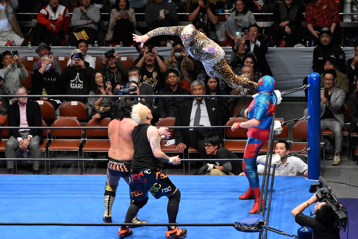 レジェンド外国人レスラー伝】ミル・マスカラス「千の顔」を持つ