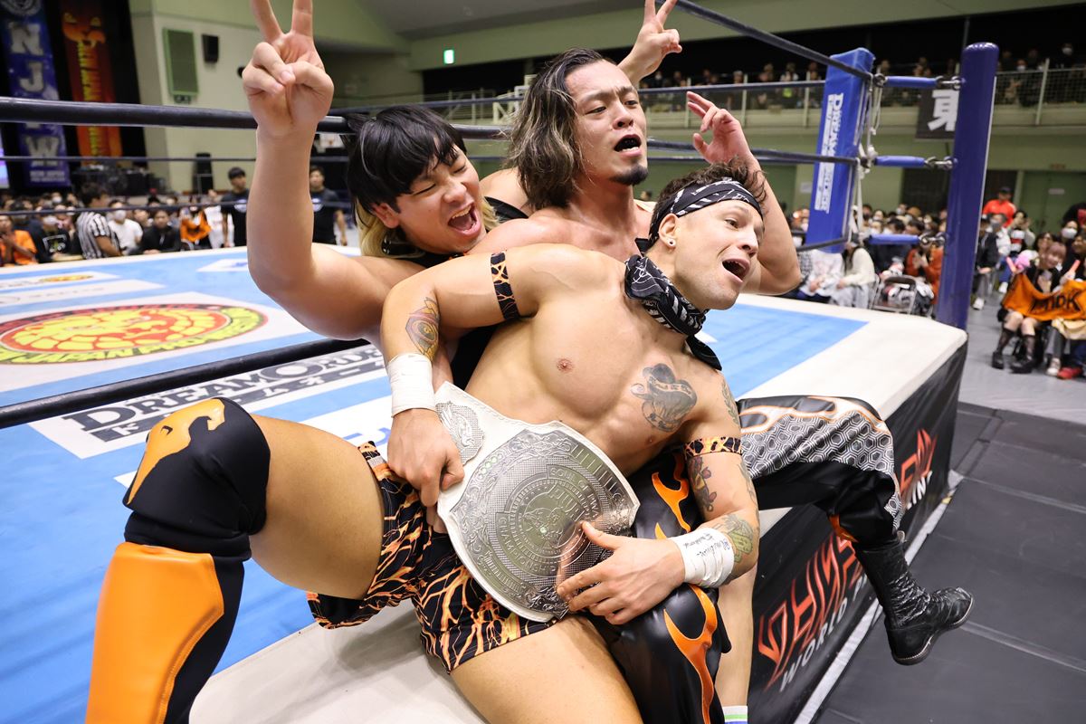 新日本】イーグルス＆藤田がタイガーマスク組に完勝、3勝目を獲得「今年のジュニアタッグリーグ、覚悟がチゲーぞ。必ず獲るぞ」 | プロレスTODAY