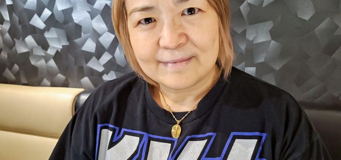 ヒザを人工関節にして復帰の堀田祐美子、神取忍との対抗戦＆格闘技戦が蘇る！