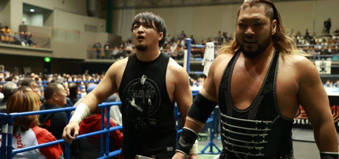 【新日本】EVIL＆成田蓮がH.O.T流の非道な手段でTAKA＆タイチ撃破「この試合の感想を3文字で言ってやるよ『よ・ゆ・う』だ」