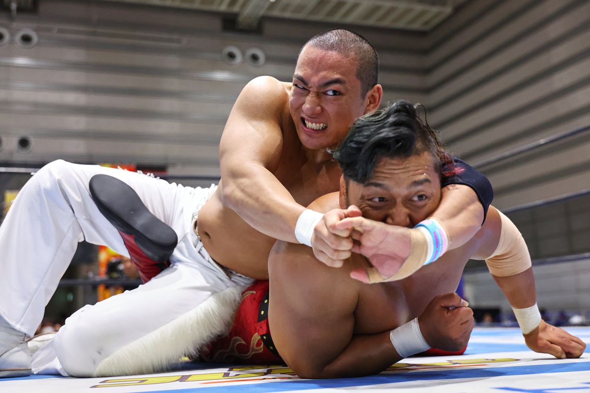 新日本】海野翔太が鷹木信悟との死闘制しNJC決勝進出！決勝の