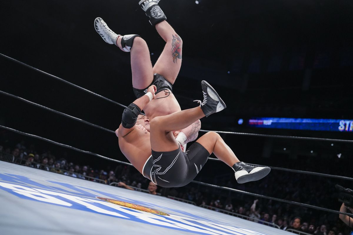 新日本】石井智宏がゲイブとの死闘に執念の逆転勝利！STRONG無