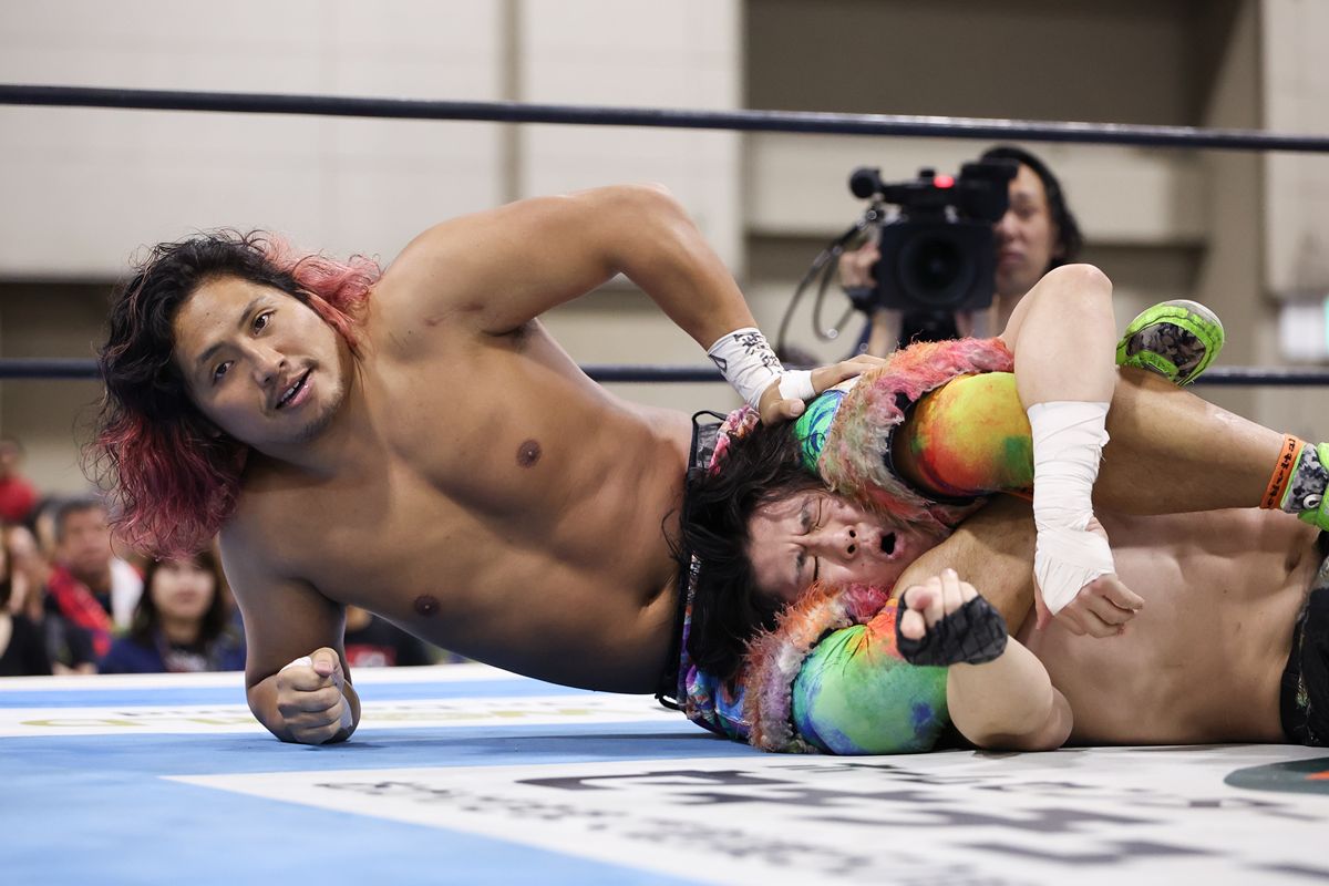 専用　ラスト最終値下げ 　ジュウロクホウイ LIJ BUSHI限定　高橋ヒロム 新日本】『BOSJ』ヒロムがワト撃破で首位戦線へ再浮上！「ヒロム