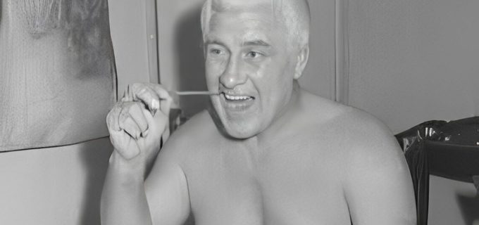 ”銀髪鬼”ブラッシーの命日が６月２日　日本中を恐怖に陥れた凶悪外国人レスラーとは