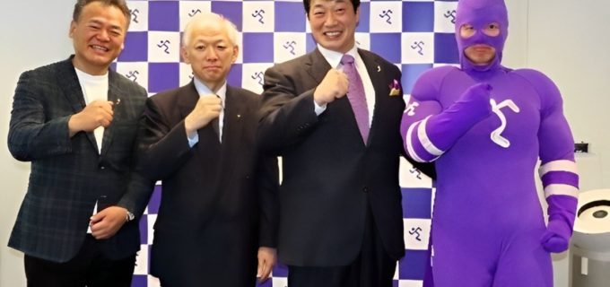 小橋建太氏、チャリティスクワットで13万8000円を「がんの子どもを守る会」へ贈呈！──Fortune Dream 10とANYTIME FITNESSが生んだ善意の汗