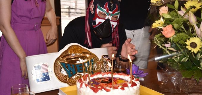 “東北の英雄”ザ・グレート・サスケの「生誕56年祝賀会」が開催！「死ぬまで現役でやりたい。目指すは史上最年長レスラー！」