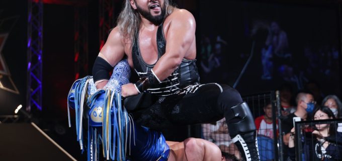 【新日本】EVIL高笑い「これが辻陽太の倒し方だ」 H.O.T.総出の無法殺法で辻を完全撃破