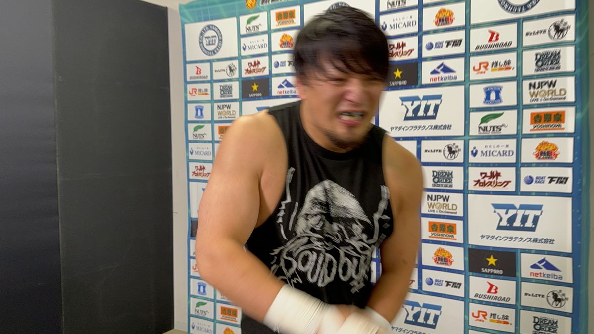 新日本】YOSHI-HASHI、知略で無法を制す！成田を86秒殺、非情報復で