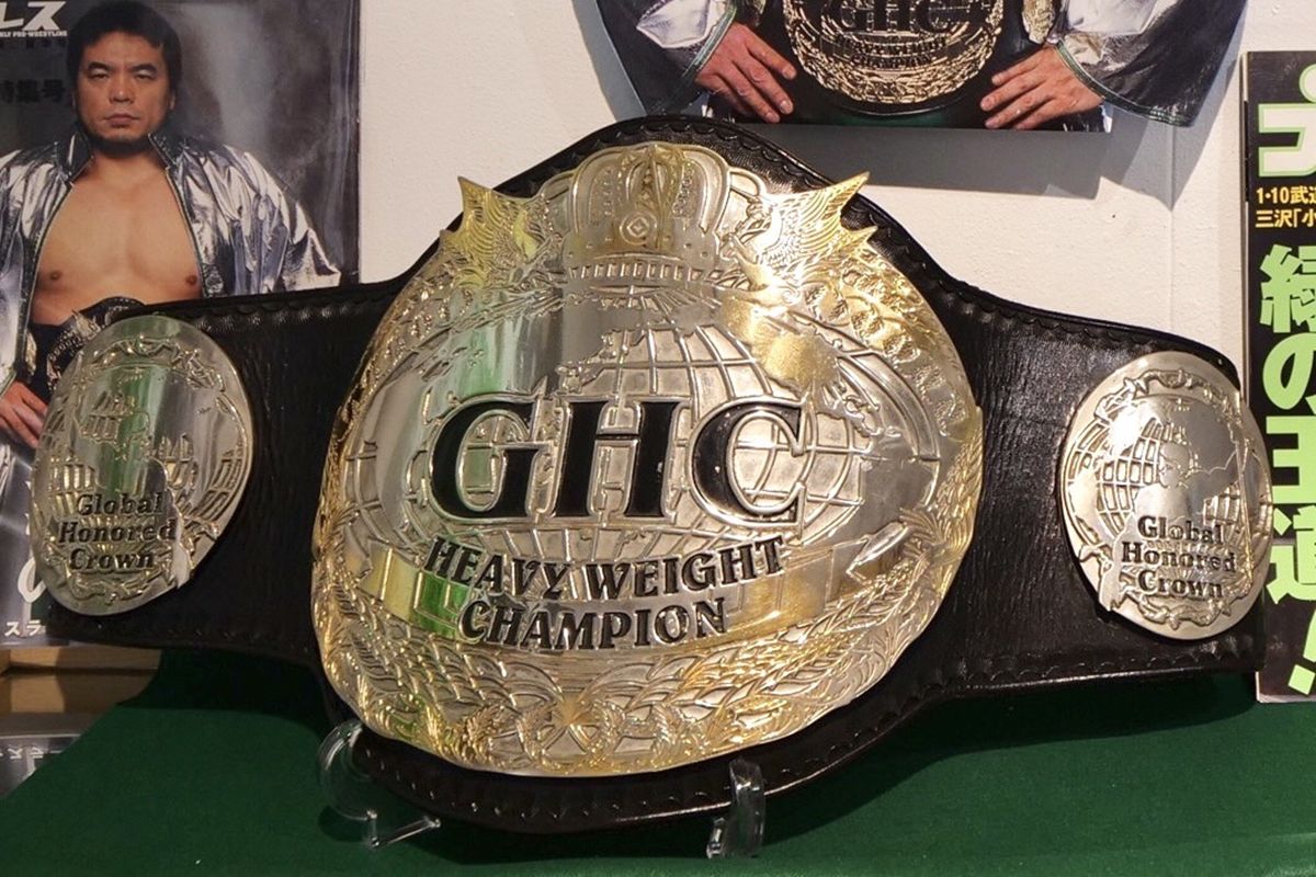 【新品・未使用】 AEW タッグチーム チャンピオン トイベルト 81E15EzeIEL._UF894,1000_QL80_.jpg