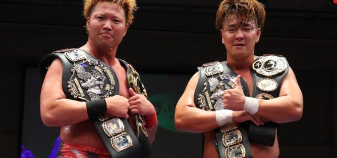 新調された世界タッグベルト　「チャンピオンの証し」様々なベルトがプロレス史を彩る