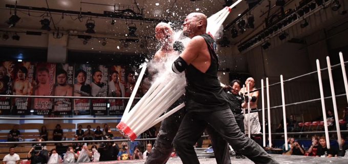 【大日本】優作が蛍光灯100本デスマッチ制し王座獲り宣言！超ヘビー対決は石川修司がジャイアントスラムで神谷英慶を撃破！