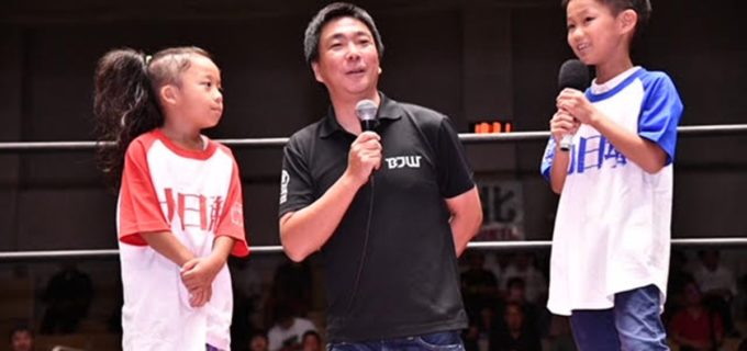 【大日本】後楽園で小学生に職業体験！ 未来のリングアナ、セコンドが誕生か!?