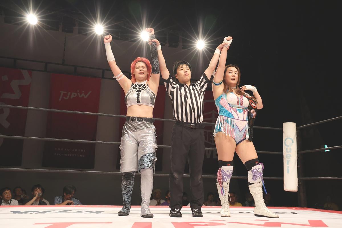 東京女子】まなせゆうな＆凍雅がコンビ初戦で好発進し、プリンセス