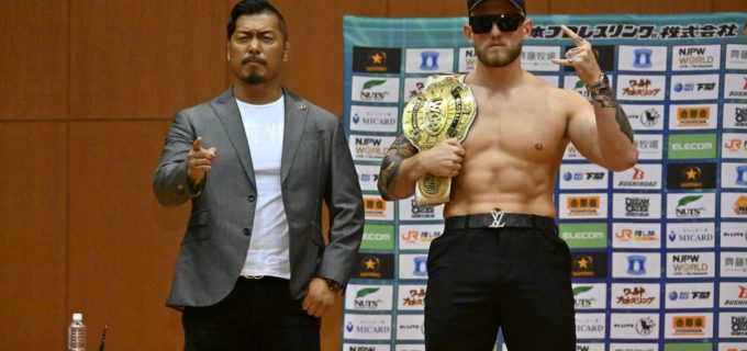 【新日本】鷹木「クソガキが！」、ゲイブ「神戸がお前の墓場だ！」 IWGP GLOBAL王座戦調印式で罵倒合戦、一触即発！