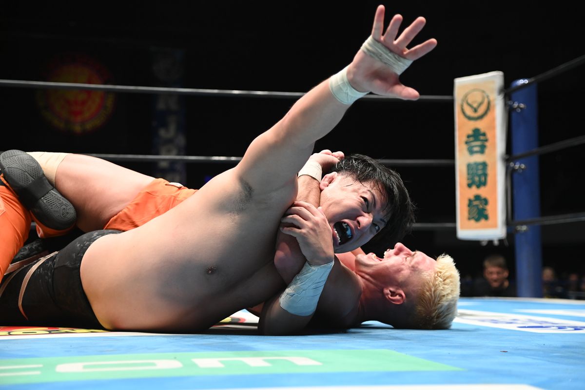 新日本】王者ザック、H.O.T.の“公開処刑”を耐え抜き、成田に辛勝