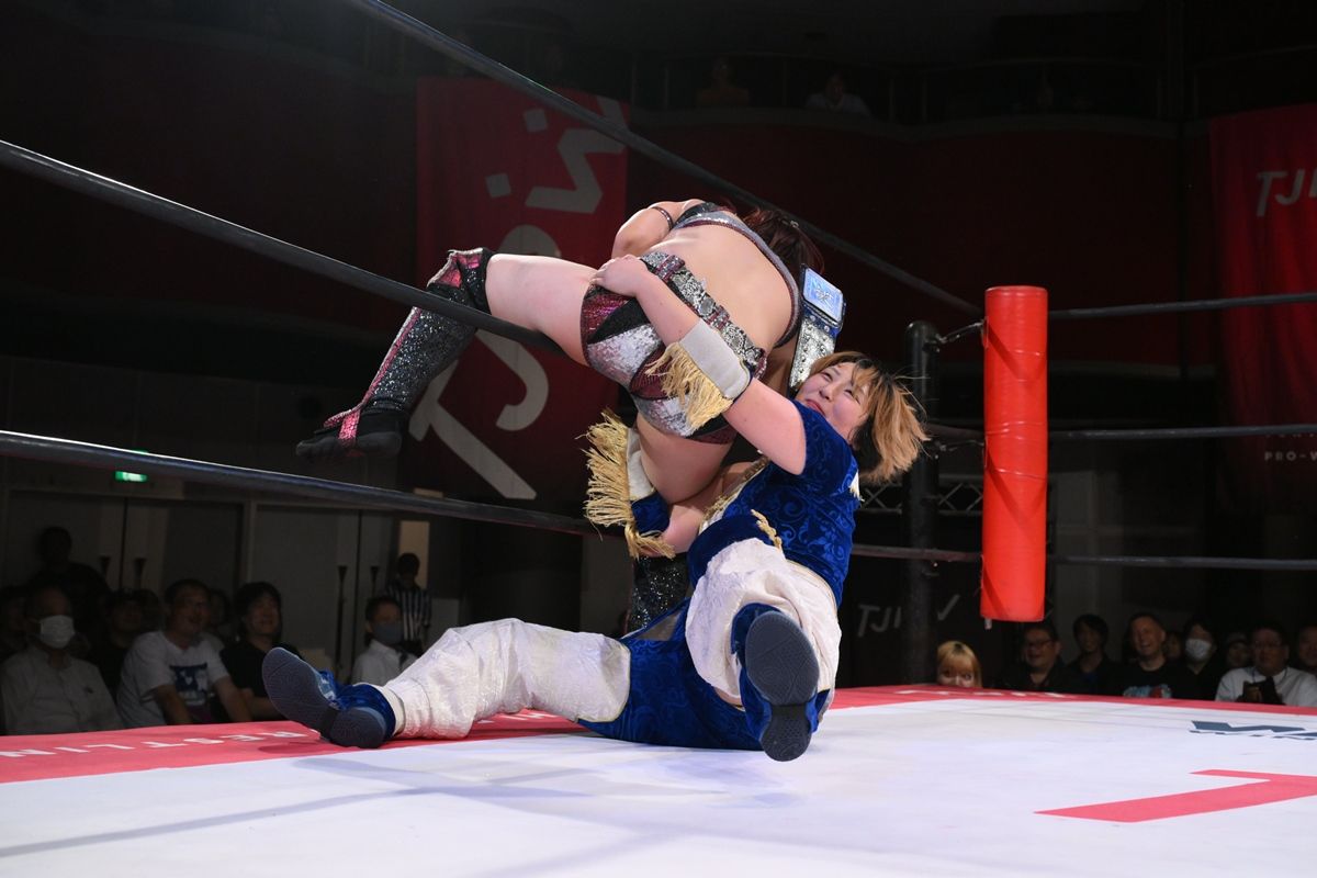 東京女子】アイアンマン王者・桐生真弥が山下実優にベルトを獲られるも