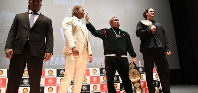 【新日本】IWGPタッグ調印式、王者Iceが挑戦者組の“絆”を痛烈批判！「ニタニタファンに媚びるヤツ」