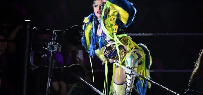 【WWE】“美しき狂気”ジュリア、凱旋防衛！両国でベイリー＆ライラを撃破、女子US王座守る