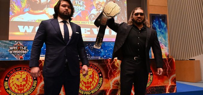 【新日本】EVIL、本家ウルフを前にNEVERベルトを金色に塗装「俺がプロレス界の金メダリストだ！」