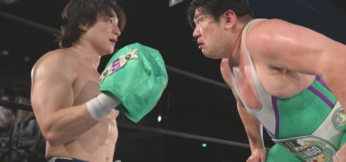 【DDT】“煽りパワポ”を封印されたササダンゴが2冠戦前哨戦で上野勇希組に白星！「おまえの腰が折れたとしても、俺がお姫様抱っこして控え室まで帰ってやるよ」