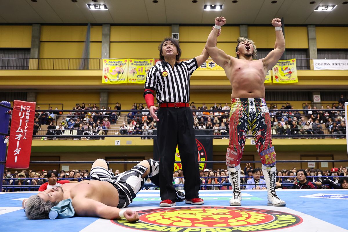 新日本】オカダ・カズチカ、安城に電撃来場！ 棚橋弘至に衝撃の“引退