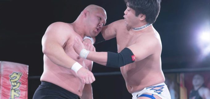 【DDT】高鹿佑也が新日本・村島克哉との越境タッグで勝利も、塚本竜馬との遺恨勃発！「俺はおまえが嫌いだ。DDTで何回でもやってもいいぞ」