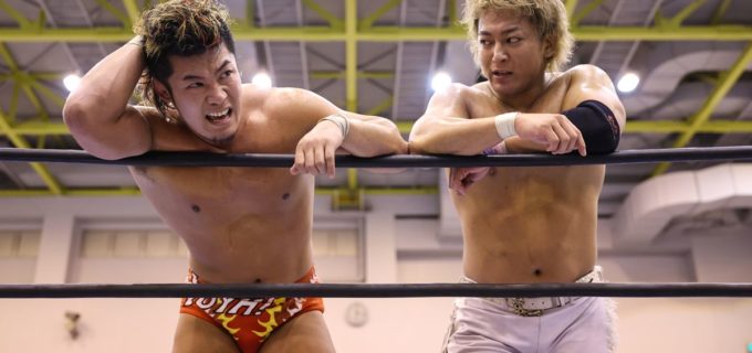 【新日本】新世代タッグ、巨獣狩りで生き残り！ 上村のカンヌキ炸裂、モンスターソース撃破で『WTL』星を五分に戻す