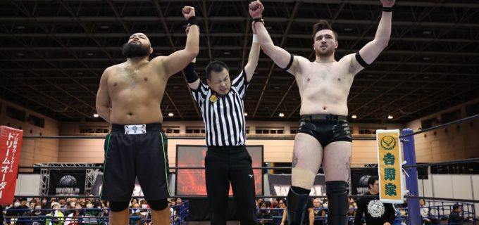 【新日本】オーカーン、SANADAを“ギター葬”で粉砕！ 帝国の逆襲、H.O.Tの無法連携を断ち切り『WTL』3勝目「優勝すること以外、どうだっていいだろう」