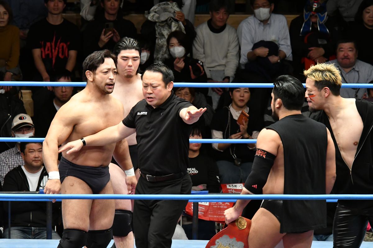 全日本】“マッスルモンスター”関本大介が復活！芦野と大乱闘「俺に挑戦