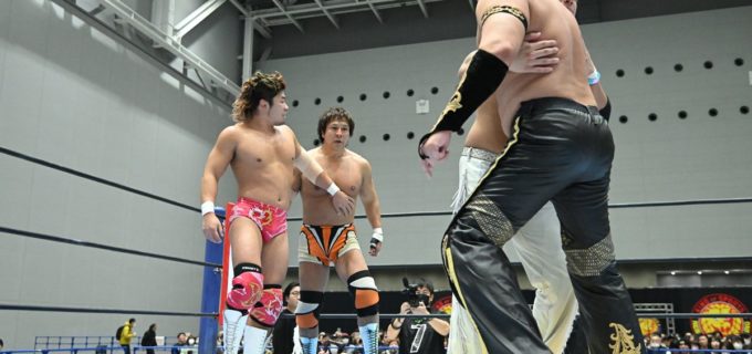 【新日本】SANADAの“狂言”に小島聡が反則負け！ 試合後はタイチと一触即発も、石井智宏の復帰に合わせ東京ドームでのNEVER6人タッグ挑戦へ結束