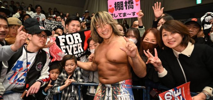 【新日本】棚橋弘至、聖地・後楽園ラストマッチで藤田晃生を粉砕！ ファンからの応援ボードに感涙「本当に幸せでした」