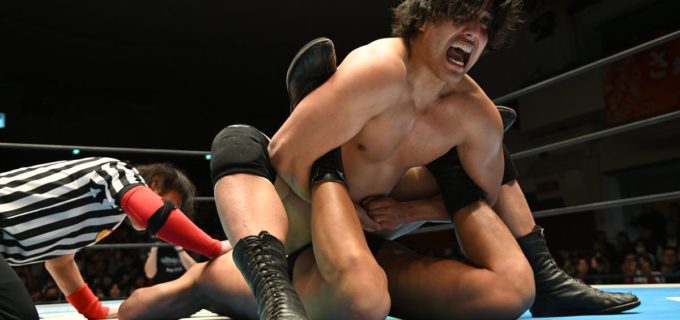 【新日本】6年ぶり復活『ヤングライオン杯』開幕！ 安田優虎、足攻め耐え松本達哉に逆転一本勝ち　準決勝で嘉藤匠馬と激突へ「ヒザがぶっ壊れようが、これで立ち上がる姿で、誰かの力になりたいんだよ」