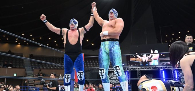 【新日本】アトランティス親子が絆の勝利！ 伝説の仮面と新星が“CozyMax”を撃破しタッグトーナメント2回戦へ進出「日本は俺にとって第二の故郷だ」