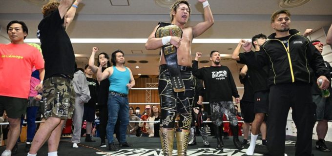 【ガンプロ】渡瀬瑞基が望月成晃との死闘を制し、2年8ヵ月ぶりにSOG王座奪還！「世界中を駆け巡って、面白いベルトにしてやる」