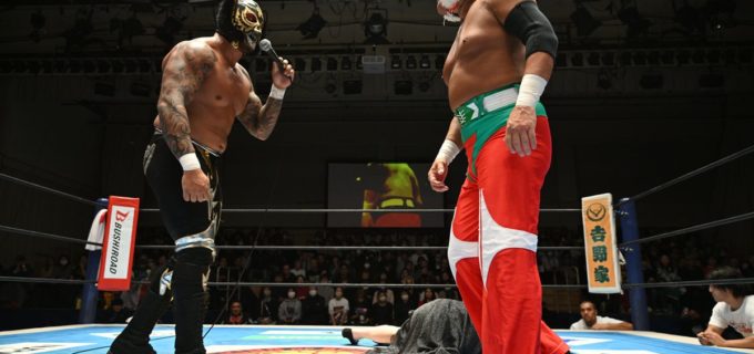 【新日本】偽ブラックタイガー・マグヌスがバックステージでも大暴れ！無法のマスク剥ぎにタイガー激怒「あいつの腐った偽物のブラック・タイガーのマスク、剥ぐよ」