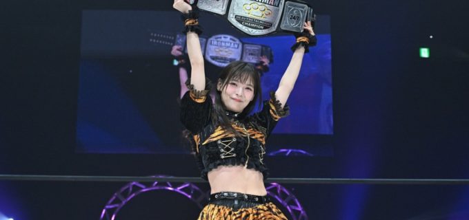 【東京女子】“人気声優”上坂すみれがプロレスデビュー戦でアイアンマン王座奪取！「サーベルのおかげでベルトを再びこの手にいただくことができた」