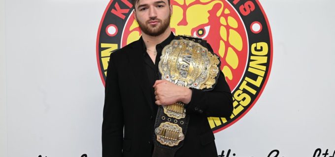 【新日本】IWGP最年少王者カラム・ニューマンがオカダ、中邑超えを豪語！ V1戦の鷹木を一蹴し、オスプレイとの“考え方の違い”も示唆「有言実行で歴史を作ったのはこの俺だ」