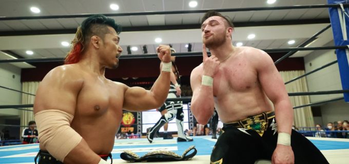 【新日本】鷹木信悟が“スピード”で王者を圧倒！ IWGPヘビー級戦へ向け「パワーと頭脳の違いを見せてやる」と完全論破