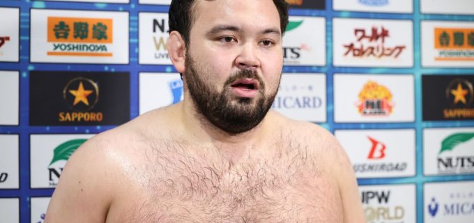 【新日本】ウルフアロンがドン・ファレへ怒りの1000万要求！ 巨獣激突の福岡決戦へ向け舌戦沸騰「闘争純度が低すぎんだよ」