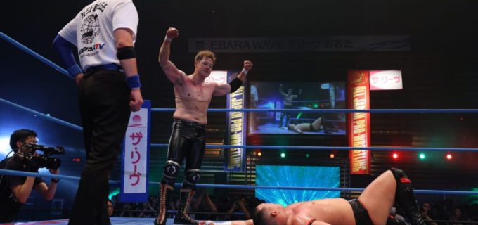 【全日本】満身創痍の潮﨑豪が菊田円を下し、充実の『CC』決勝進出「もう止めらんねぇよ、俺を」