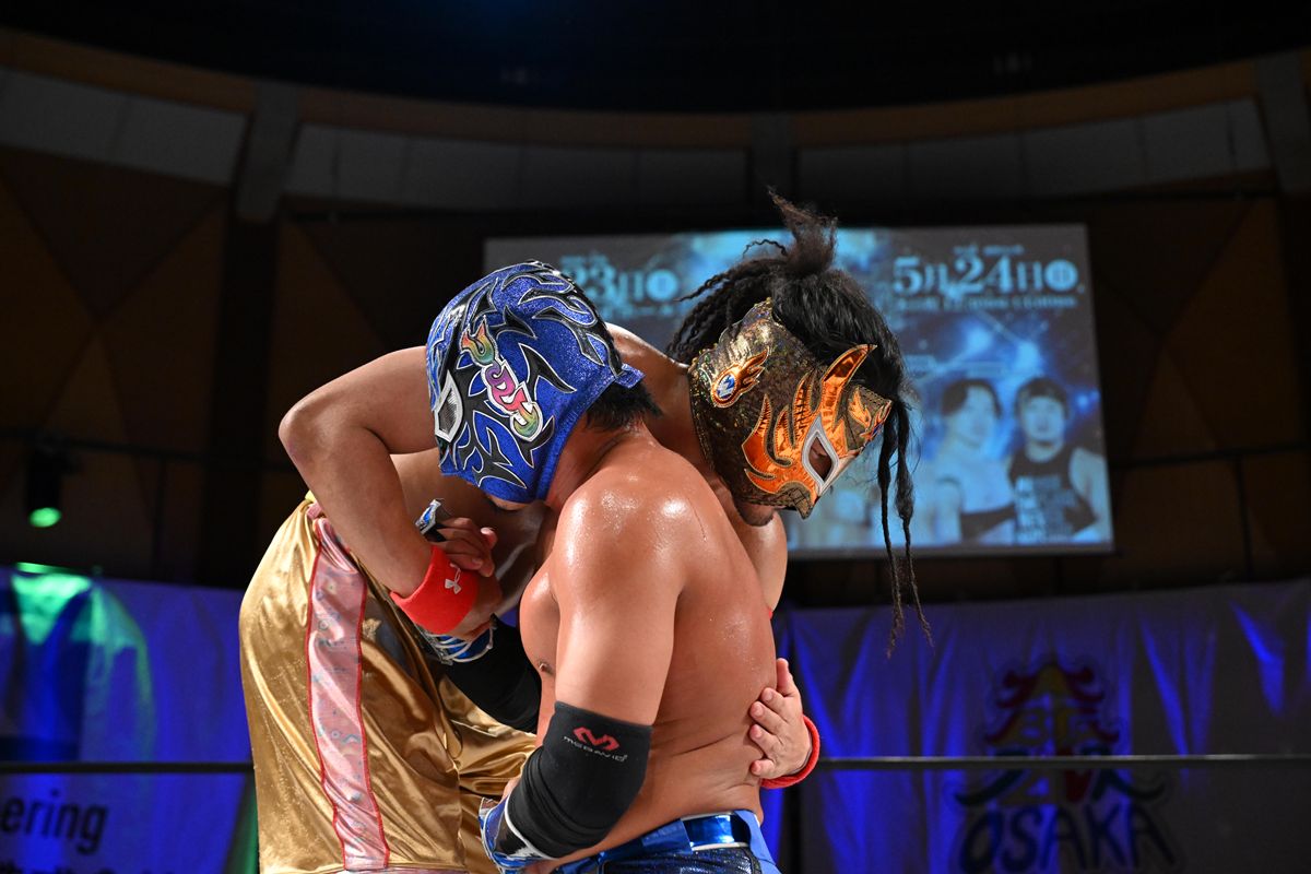 大阪プロレス】アルティメット・スパイダーJrが開幕戦でTiiiDAを撃破