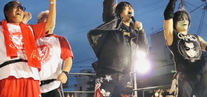 大仁田厚やダンプ松本参戦で太田駅周辺が熱狂！ メインは大仁田厚が怨霊の地元勝利を阻止し「ファイヤー！」締め